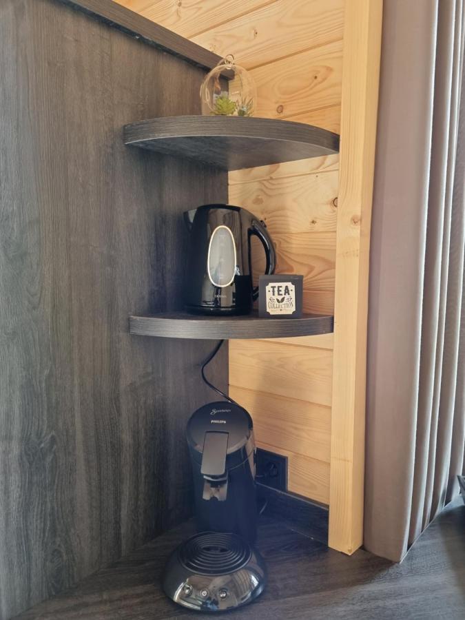 Chalet Met Sauna En Airconditioning ซินท์ อันนาลอนด์ ภายนอก รูปภาพ